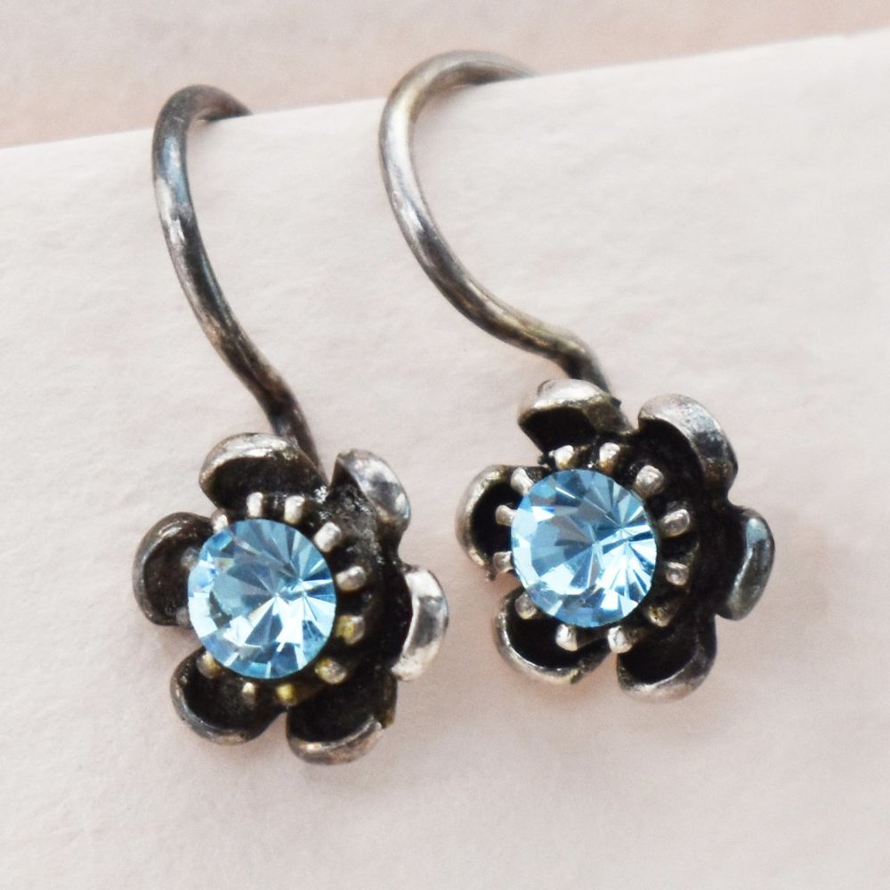 Dainty flower earrings silver, cute little blue cz crystal earrings